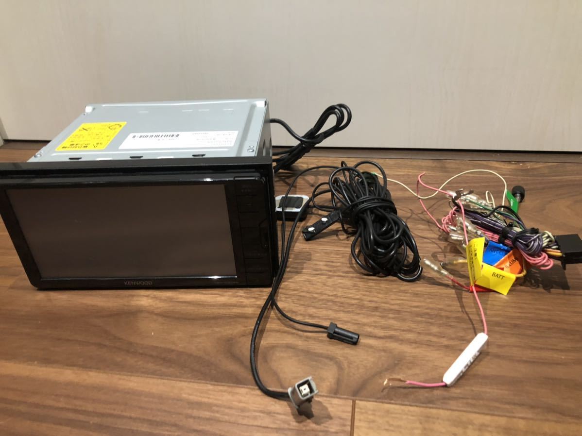 KENWOOD ケンウッド【MDV-D304W】メモリーナビ ワンセグ内蔵 CD 2016年