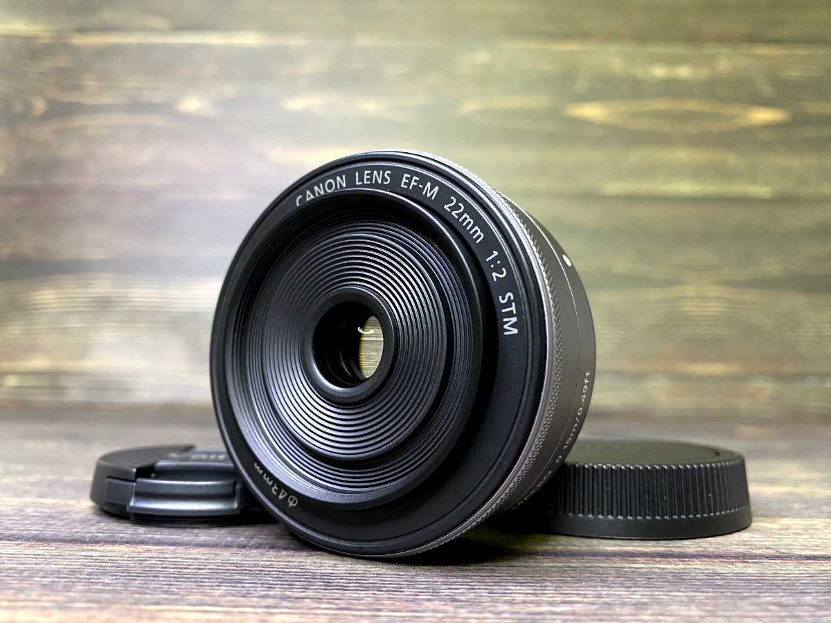 F2 STM 22mm パンケーキレンズ EF-M キヤノン Canon EF-M22mm 美品