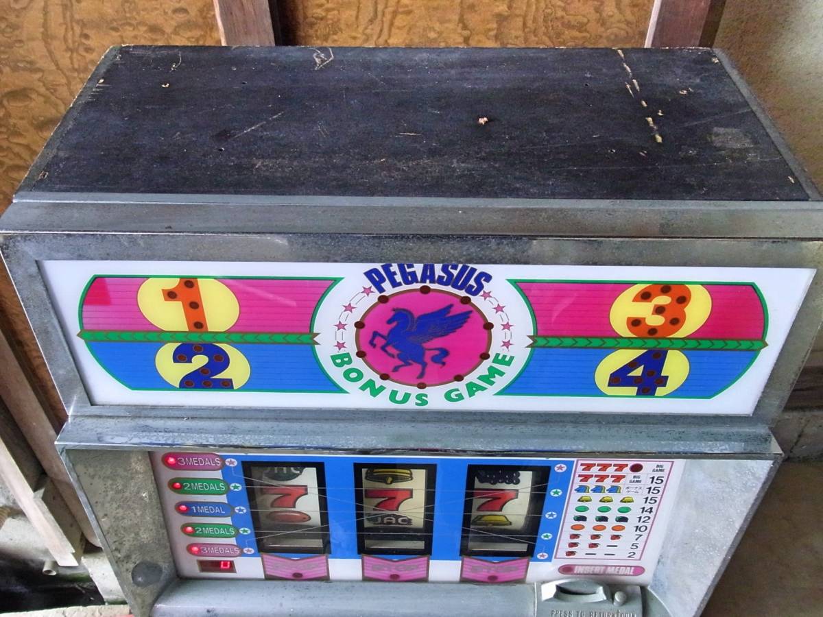 パル工業1.5号機【 ニューペガサス（1987年）】ホッパー無し リール 