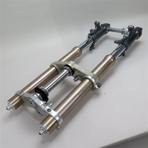 ♪ZX-9R/ZX900B 純正 倒立 フロントフォーク(K0220A16)ステム/トップ