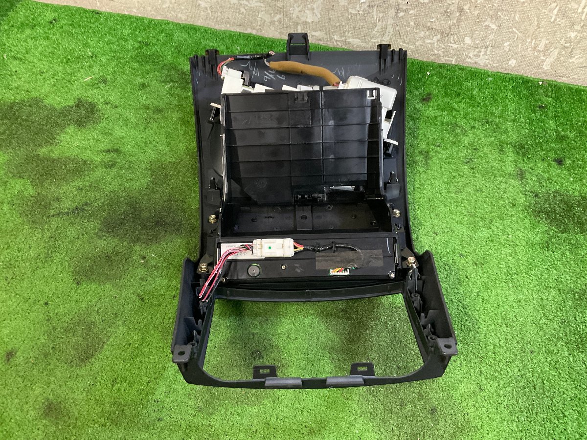 フェアレディZ Z33 前期 純正 オーディオパネル 3連メーター付 