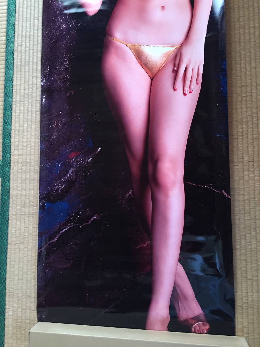 杉原杏璃 等身大ポスター ゴールドビキニで挑発(さ行)｜売買された  