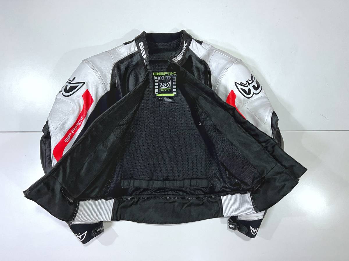 トップ BERIK RACE-DEP 2.0 バイクジャケット 3L/54 BERIK RACE-DEP