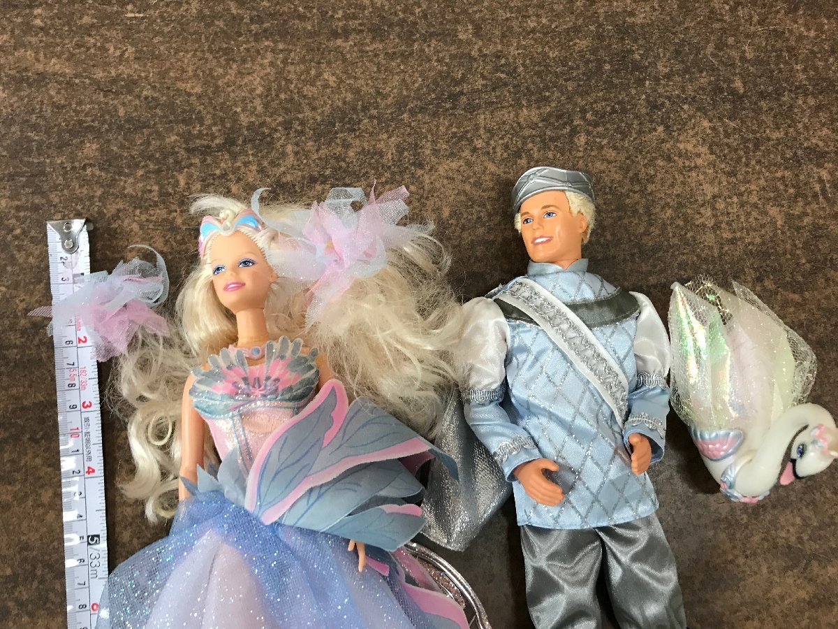 ☆中古品☆バンダイ Barbie バービーの白鳥の湖 オデット バービー KEN 