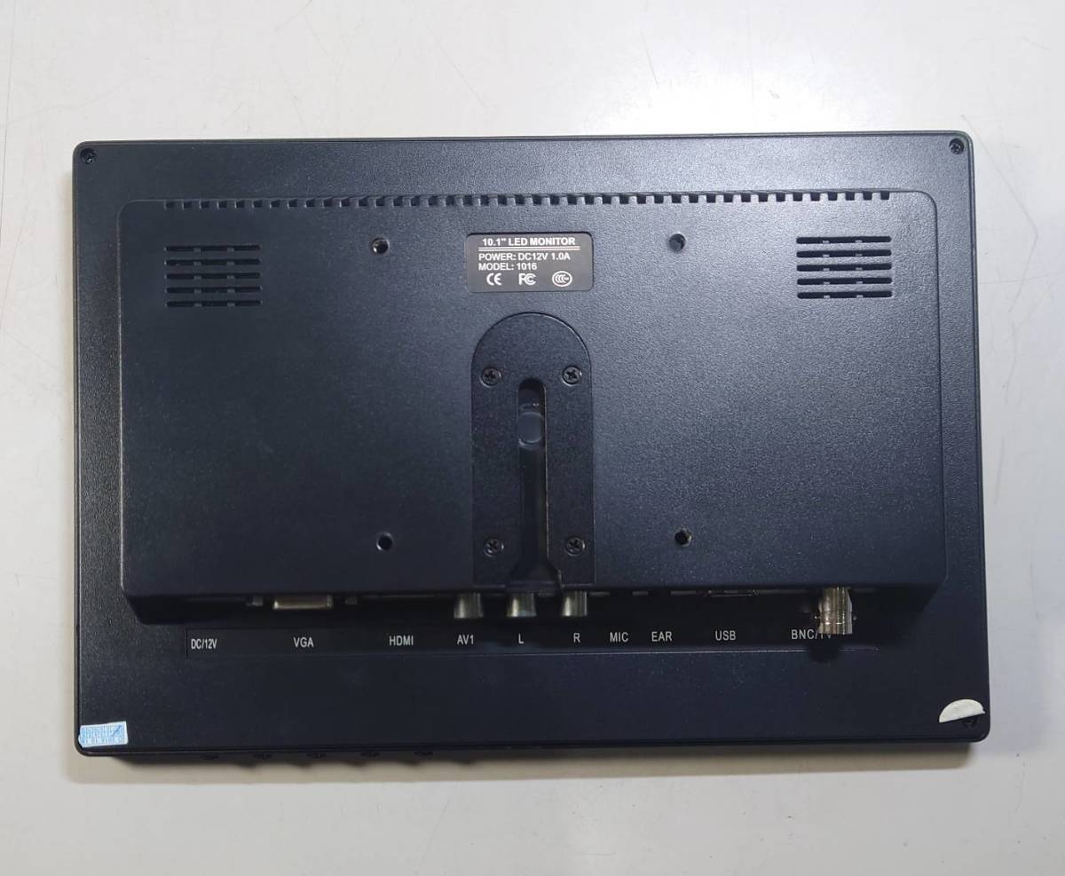 KN3433 【中古/通電確認のみOK】TOGUARD 液晶モニター Model:1016 本体