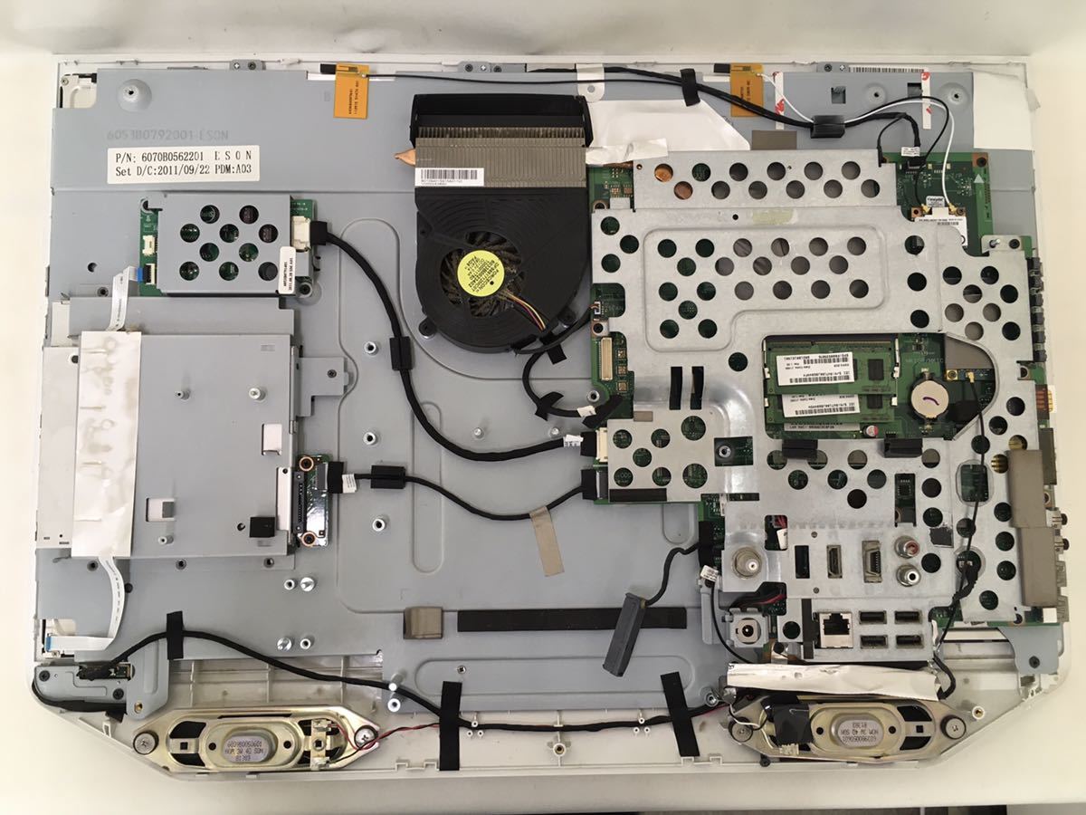 TOSHIBAデスクトップ部品取りジャンク品 鋤か