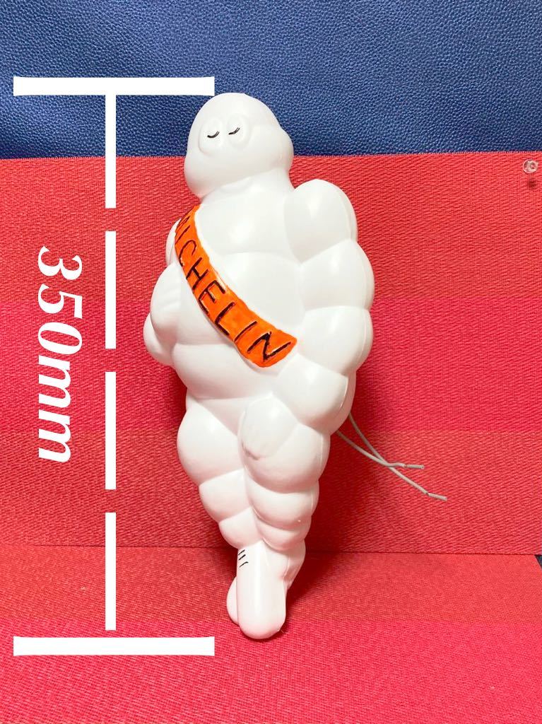 MICHELIN トラック 人形 2体セット ランプ 光るミシュランマン
