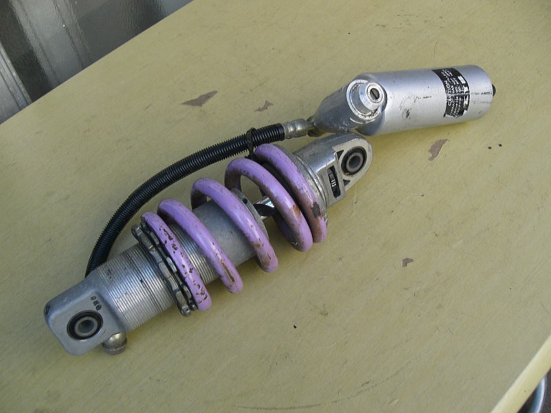 KYB NSR50/880 リアショック