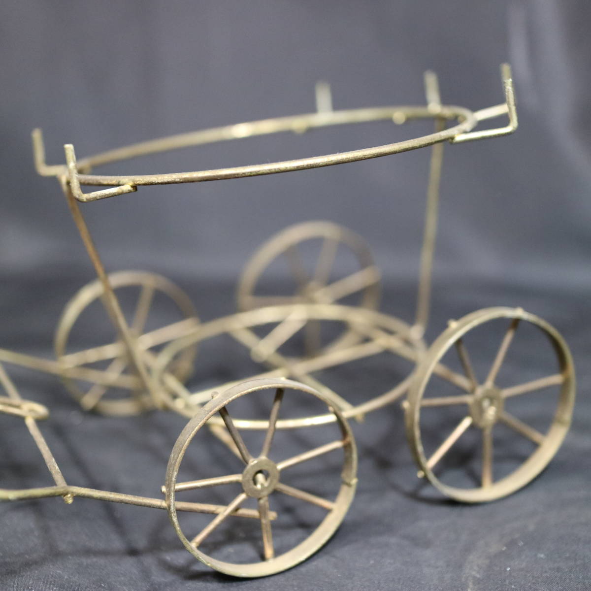 陶器製 WHISKY 白馬 馬車 デキャンタ デカンタ ショットカップ 5個付 