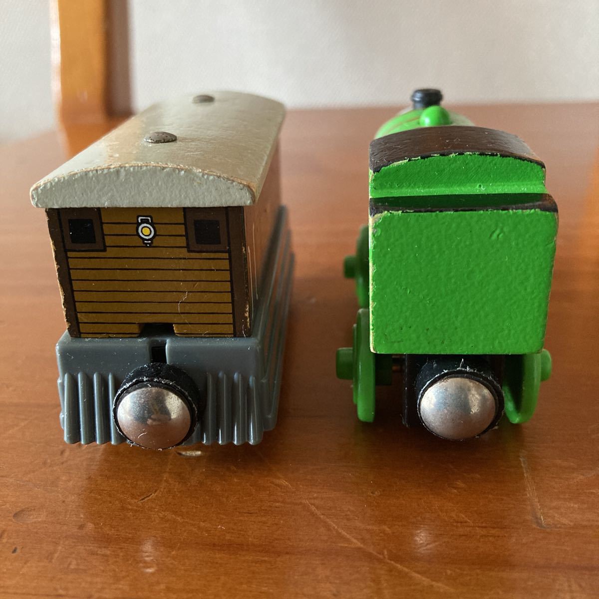 送料無料】トーマスシリーズ 木製 鉄道 かさん 玩具 セット USED 中古
