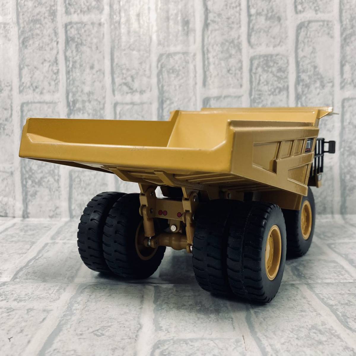 NORSCOT ノースコット 1/50 1996年型 CAT キャタピラー 777D OFF 100t 