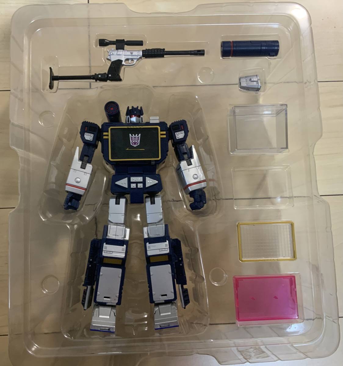 トランスフォーマー マスターピース MP-13 サウンドウェーブ 未使用品 トランスフォーマーマスターピース MP-13 サウンドウェーブ タカラ