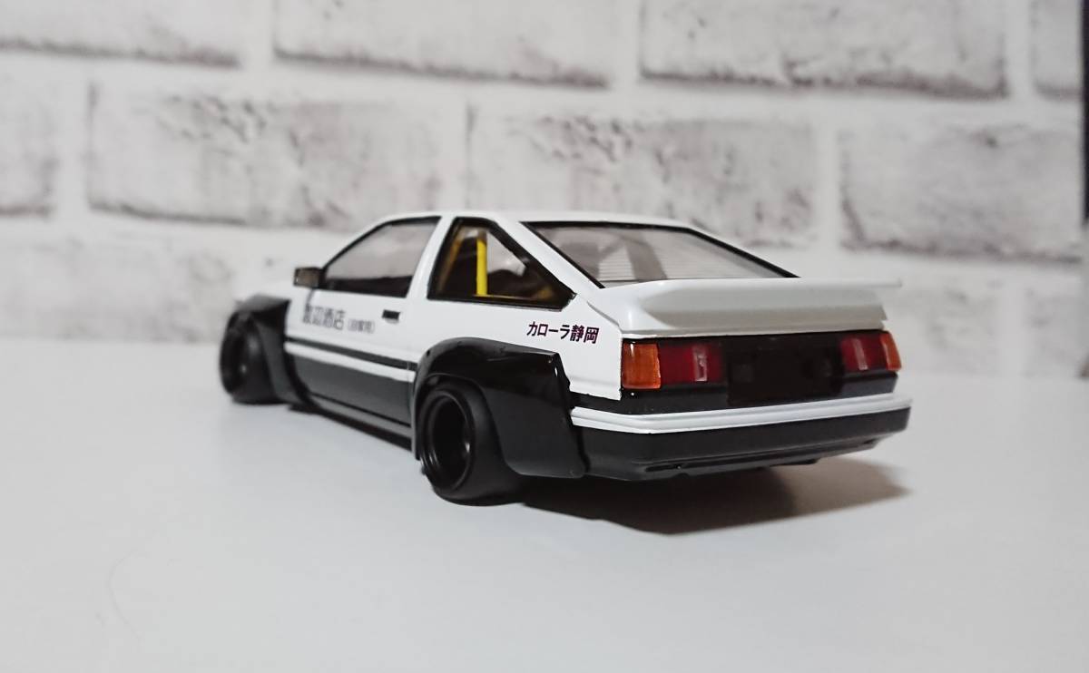 アオシマ 1/24 カローラレビン 86 完成品 ワークス てっちん スリック 