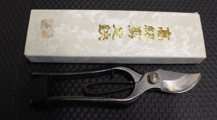 のK2313 龍神 剪定鋏