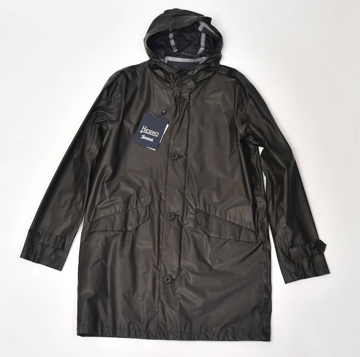 定価11万円!新品ヘルノ ラミナーHERNO Laminarフーデッドコート50 