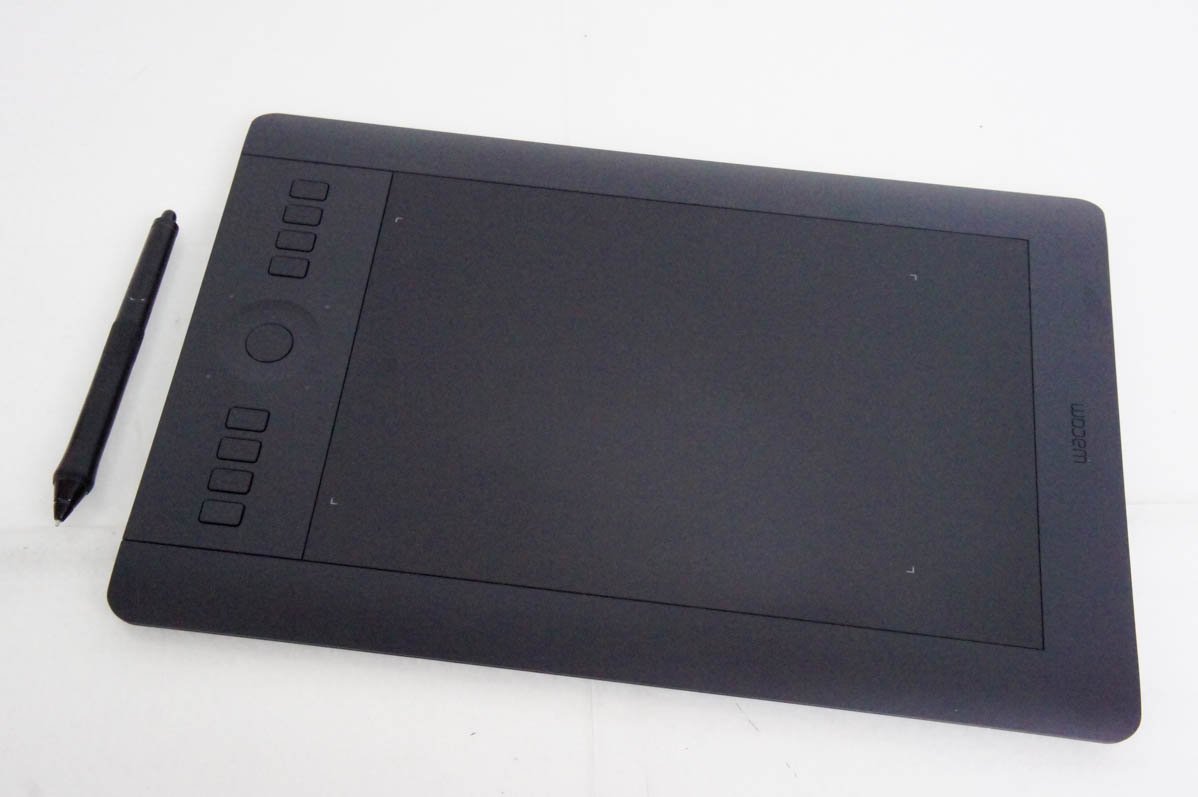 13 WACOM ワコム ペンタブレット PTH-651/K IntuosPro Medium Pro