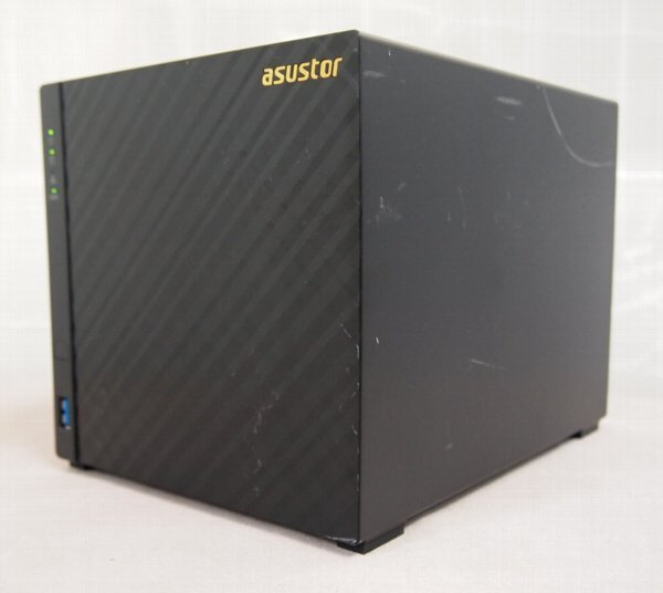【お得，人気セール】 NoS925 ASUSTOR 4ベイNAS AS1004T HDDとACアダプタ欠損 ジャンク 電源投入OK/メンテナンス可能な方に(NAS)｜売買されたオークション情報、yahooの商品情報をアーカイブ公開 - オークファン NAS