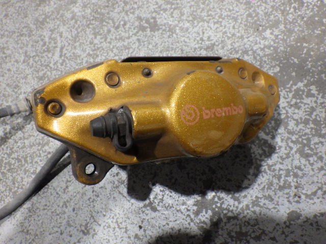 中古】インプレッサWRX STI GDB リヤブレンボキャリパー左右セット