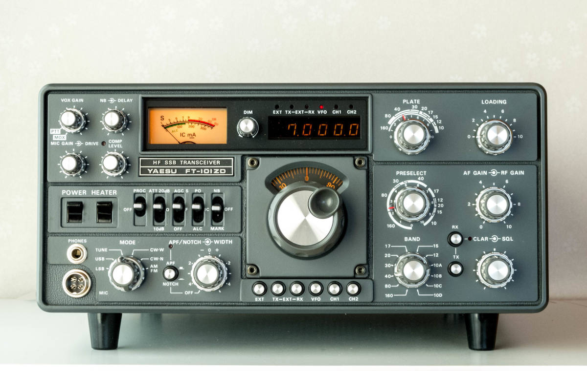 kicker zx460 アンプ