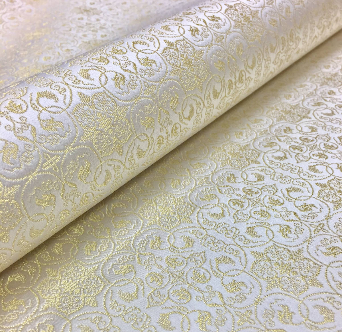 ■京都発■ 龍村美術織物　最高級総本革張製 草履 葡萄唐草文錦　Ｌサイズ【日本製】【新品】 | 京都発 龍村織物 龍村美術織物 文様特集 葡萄唐草