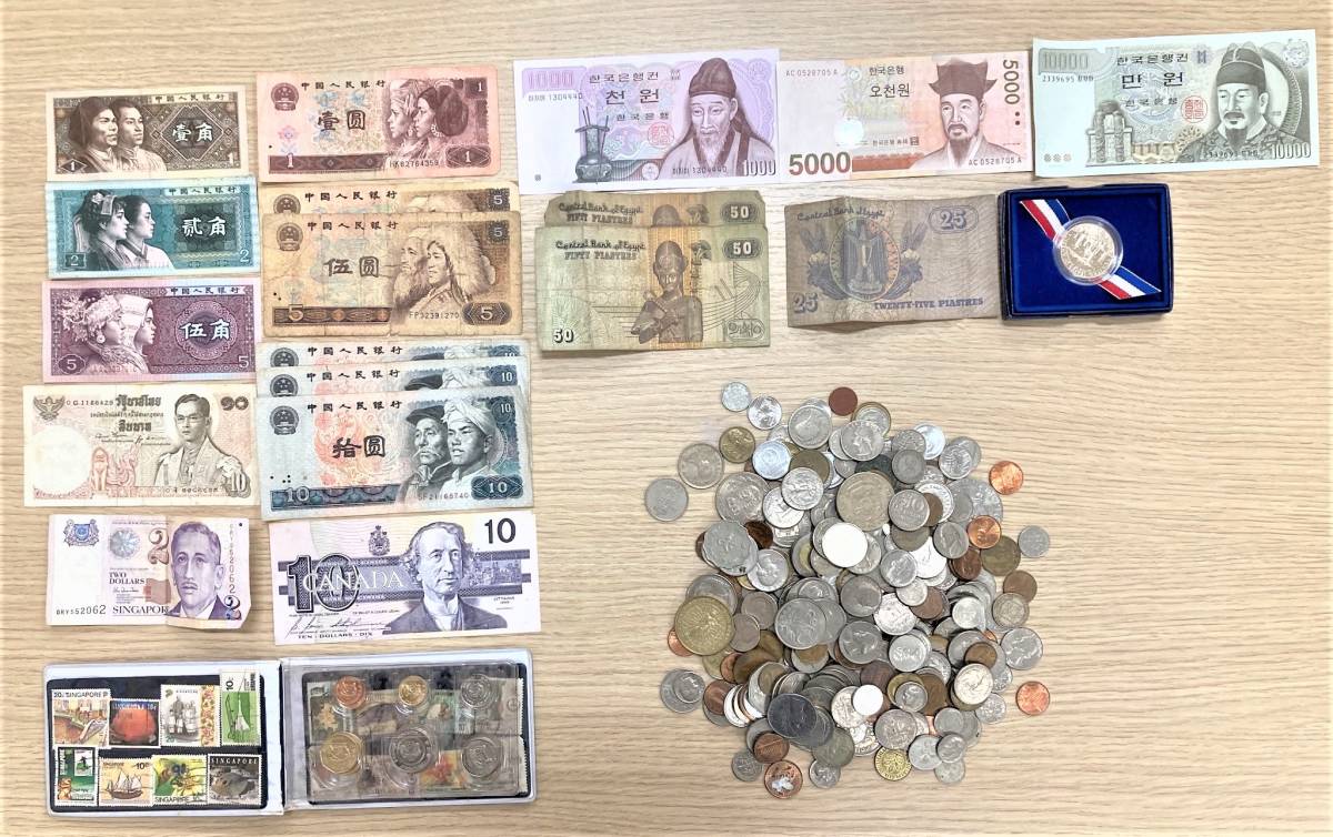 5194【おまとめ出品】1400gオーバー 外国銭 アメリカ/中国/韓国/ユーロ