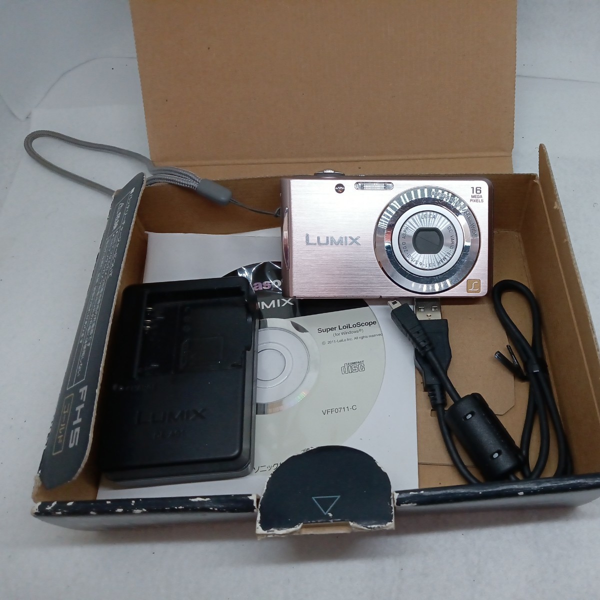 Panasonic パナソニック LUMIX DMC-FH5 ピンクゴールド デジタルカメラ 