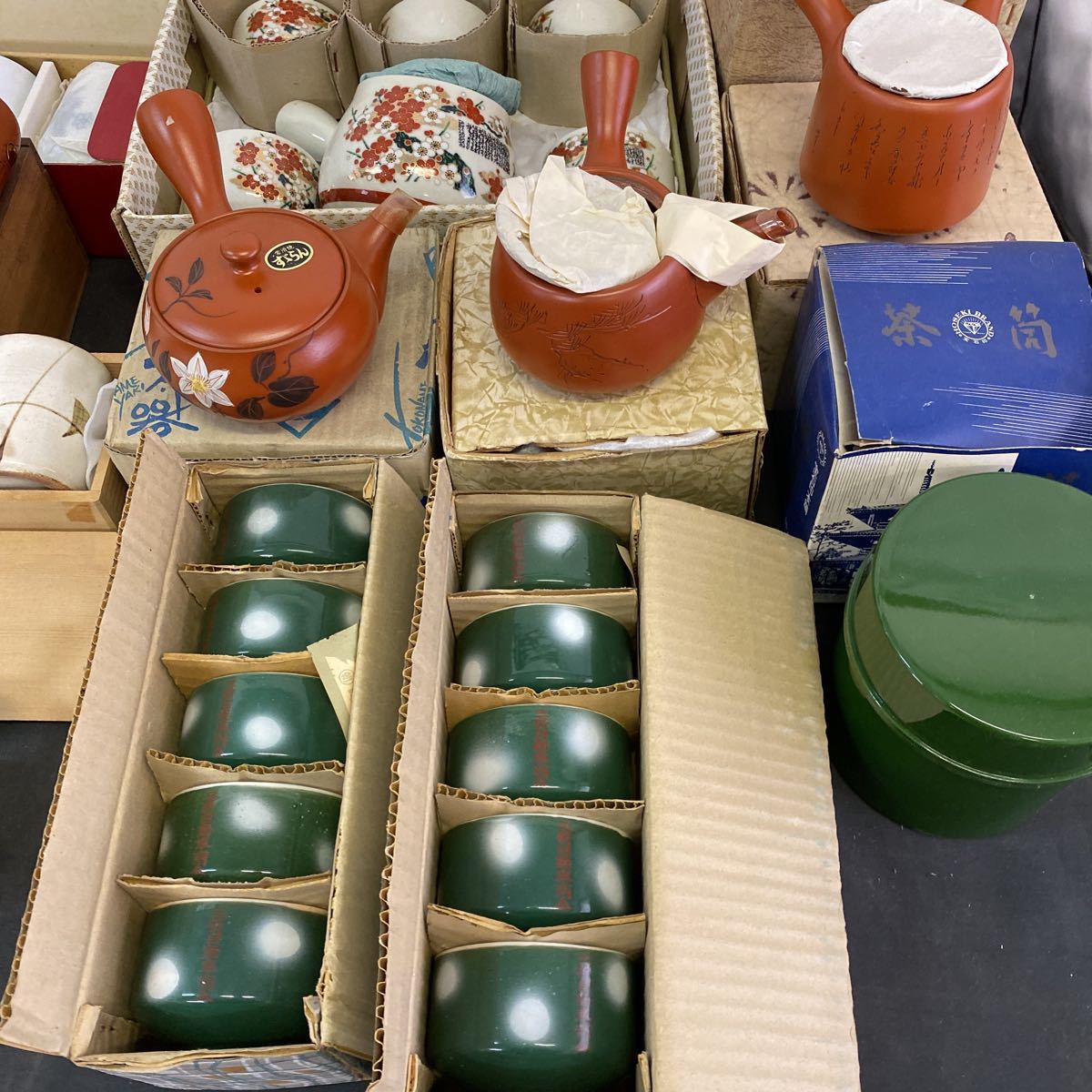 ◆茶器 大量まとめ売り 煎茶道具 食器 急須 湯呑 土瓶 ティーセット 有田焼 とこなめ焼 美濃焼 HOYA 工芸品 美術 レトロ 80-48_6