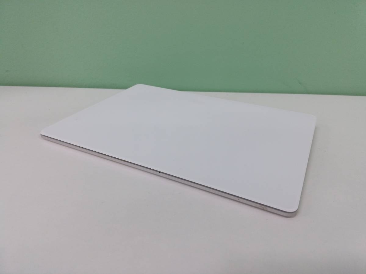 Apple Magic Trackpad2 マジックトラックパッド A1535 Mac アップル ワイヤレス Bluetooth接続 箱なし ホワイト　本体のみ