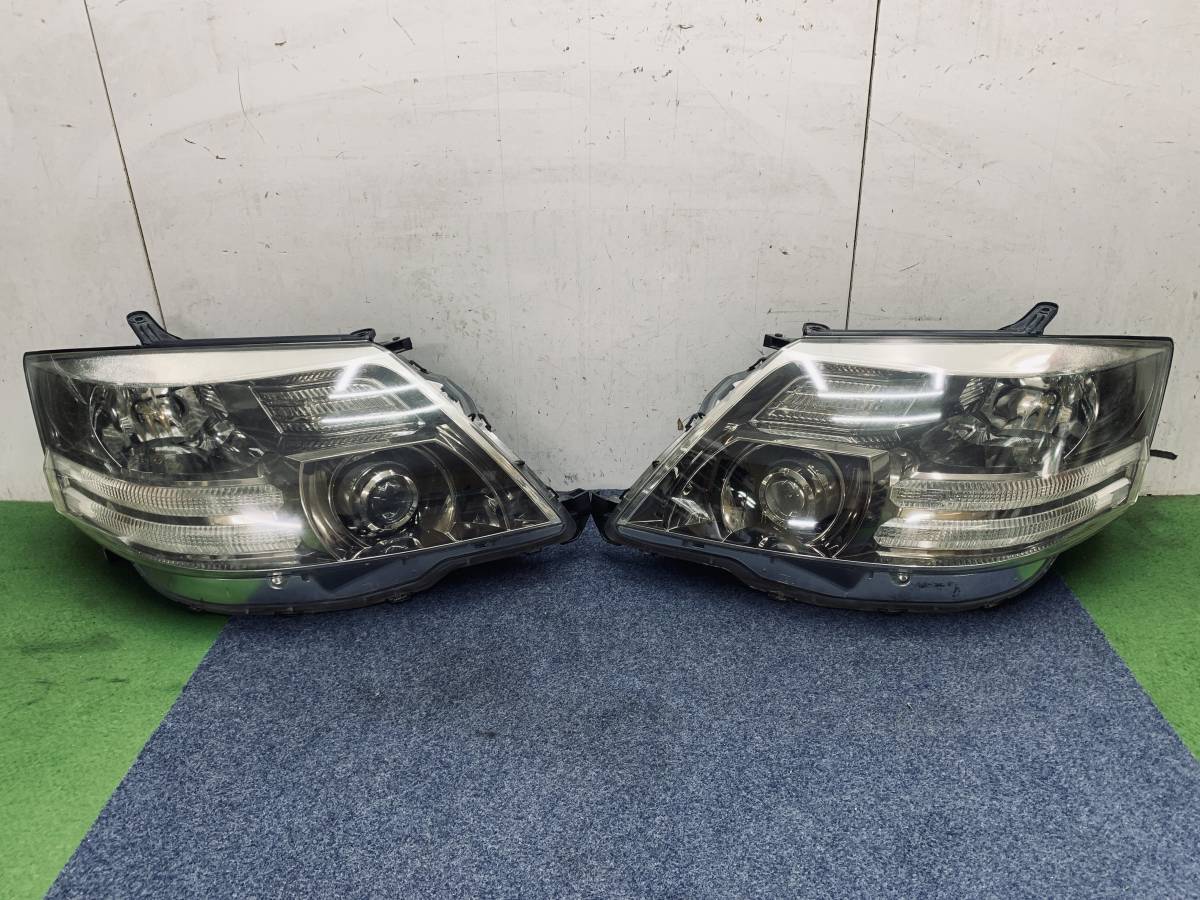 ANH10W/MNH15W 後期 アルファード AS/MS 純正 HID ヘッドライト 左右