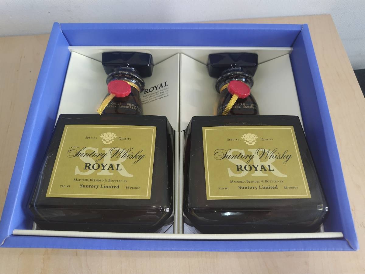古酒]サントリー ウイスキー ローヤル 720ml 43％ 2本セット SR-02