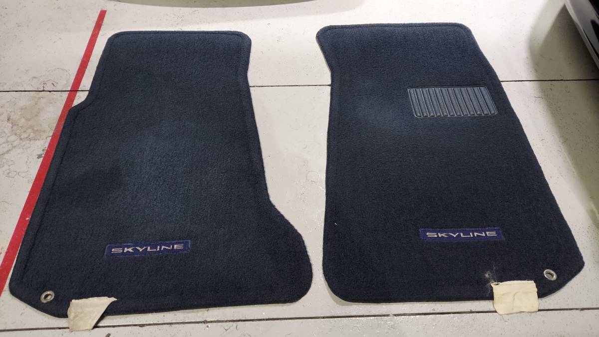 R31　スカイライン　純正　フロアマット