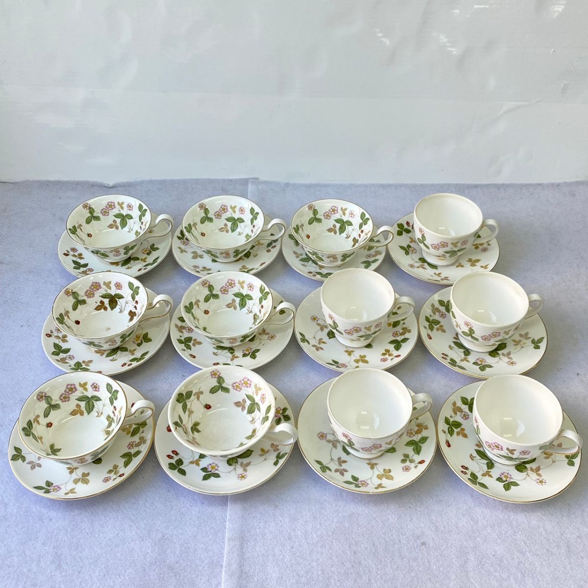 B306-O18-1215 WEDGWOOD ウェッジウッド WILD STRAWBERRY ワイルド