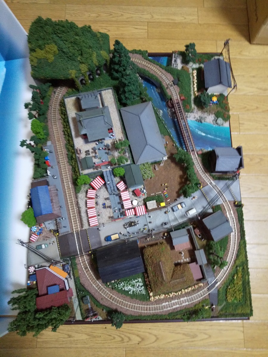 講談社 週刊 「 鉄道模型 少年時代 」ジオラマ模型と専用ディスプレイ