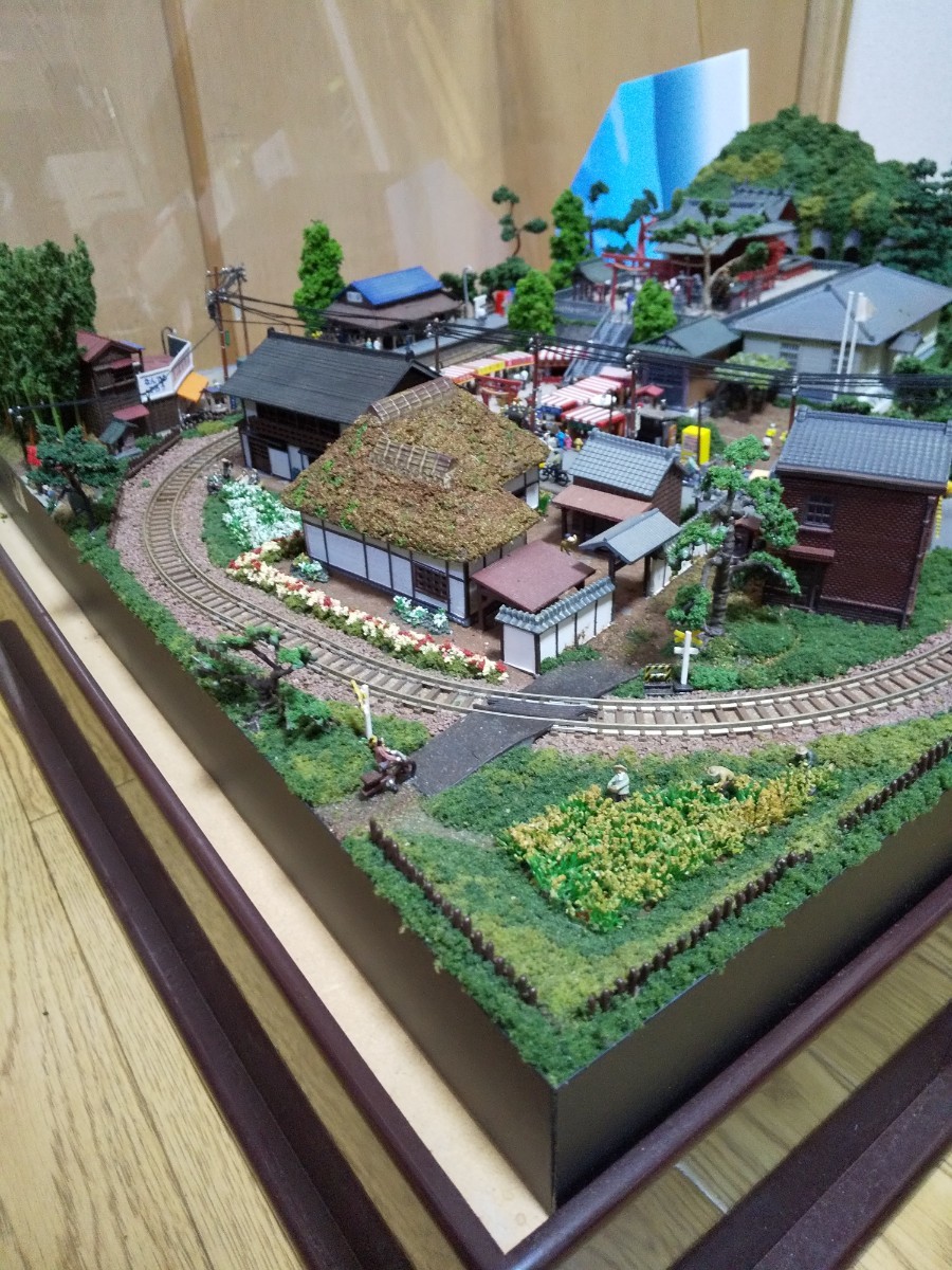 講談社 週刊 「 鉄道模型 少年時代 」ジオラマ模型と専用ディスプレイ