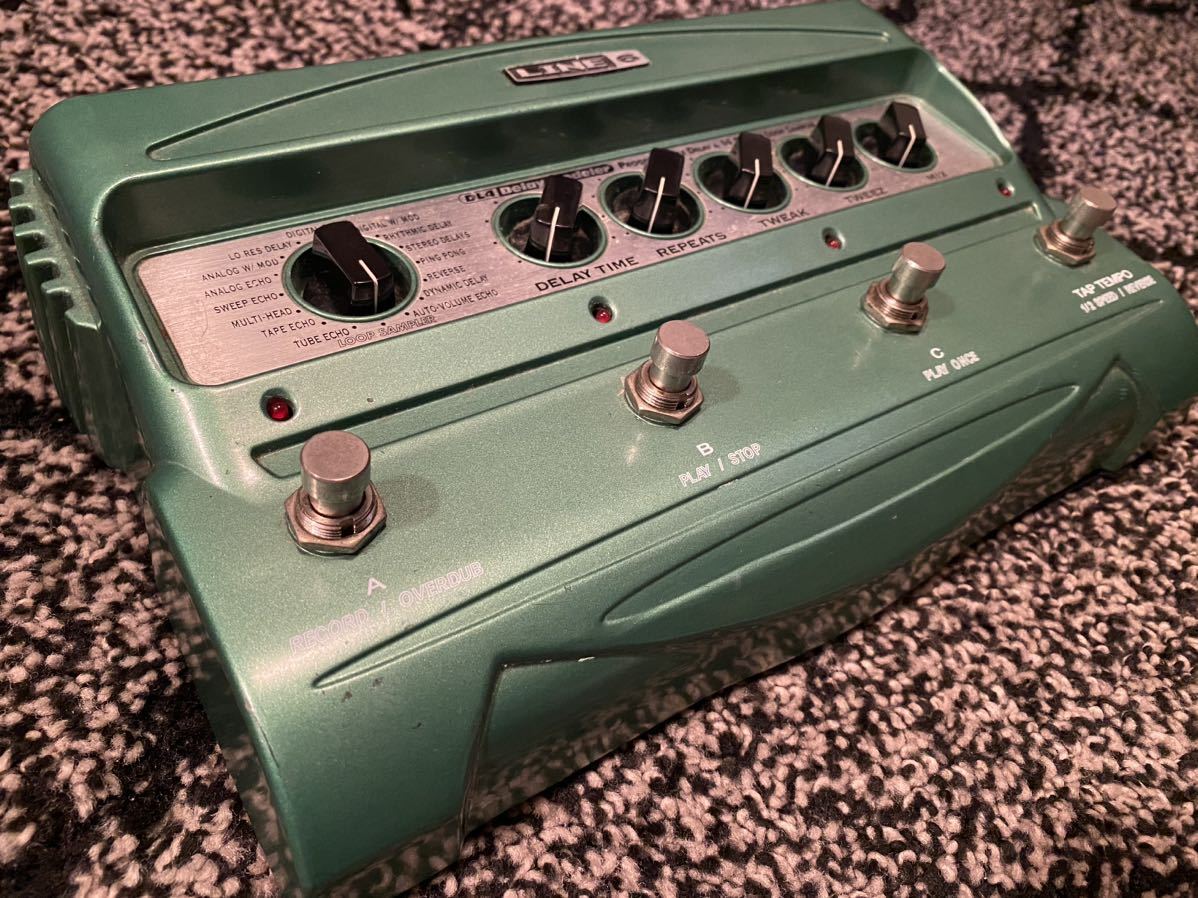 Line 6 DL4 Delay Modeler 本体のみ 動作未確認 Line 6 DL4 Delay Modeler 本体のみ 動作未確認 名機LINE6 DL4