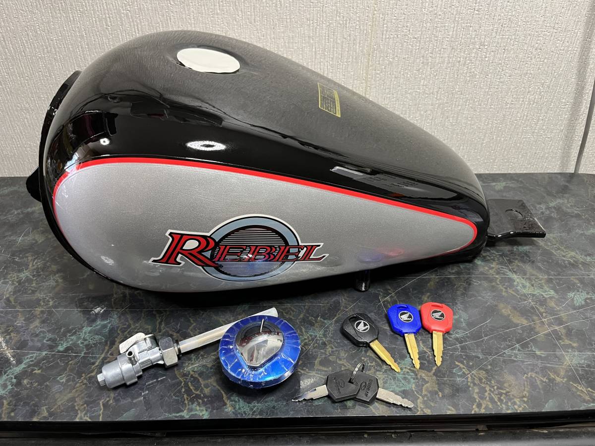 HONDA ホンダレブル MC13 タンク ☆新品未使用！ HONDA レブル250 MC13用 ガソリンタンク