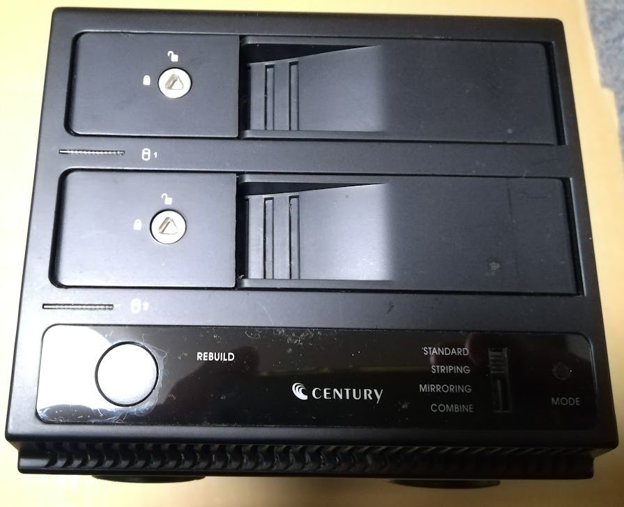 CENTURY センチュリー 裸族の二世帯住宅USB3.0屋根裏プラス (CRNS35U3MR) 