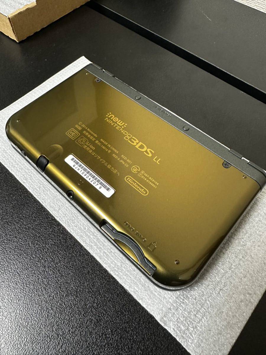 任天堂 Newニンテンドー3DS LL ゼルダの伝説 ハイラル エディション 