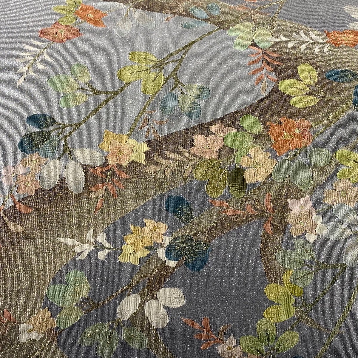 袋帯 美品 名品 枝花 金銀糸 灰紫 お太鼓柄 正絹 【中古】 袋帯 お太鼓
