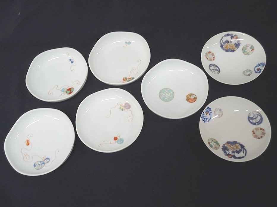 深川製磁　オールド深川　菊柄　金彩　丸皿　深皿　15セット 深川製磁 オールド深川 菊柄 金彩 丸皿 深皿 15セット 深川製