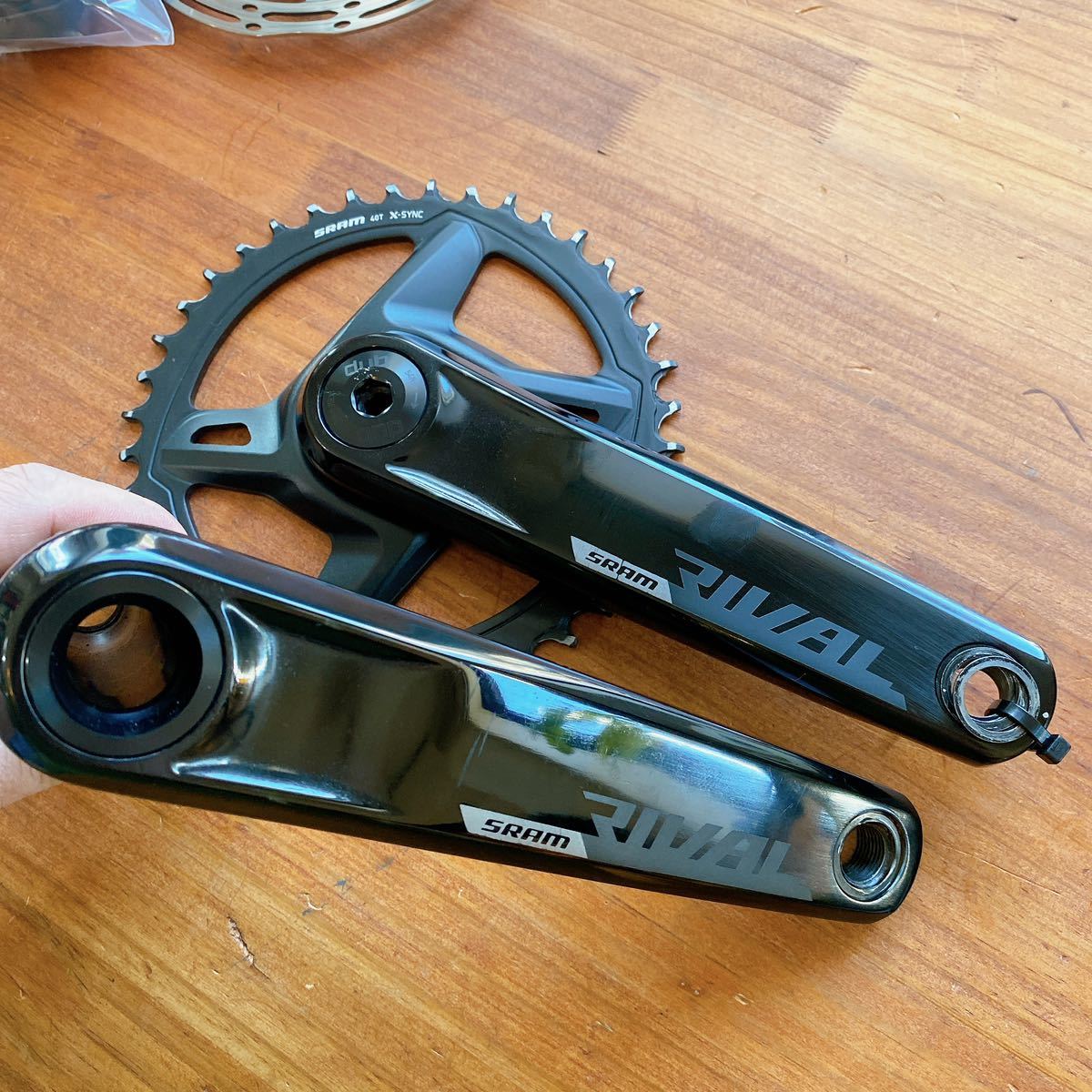 極美品 SRAM Rival eTap AXS 12s グループセット 新車外し SRAM(スラム