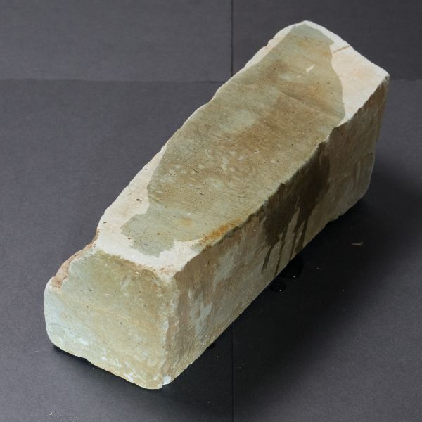  天然砥石 大工道具 仕上砥石 約270&times;83&times;90mm 約3.6kg 検/ 鑿 鉋 かんな 宮大工 職人 彫刻 包丁 剃刀 仏師 その② H4437(砥石)｜売買されたオークション情報、yahooの商品情報をアーカイブ公開 包丁
