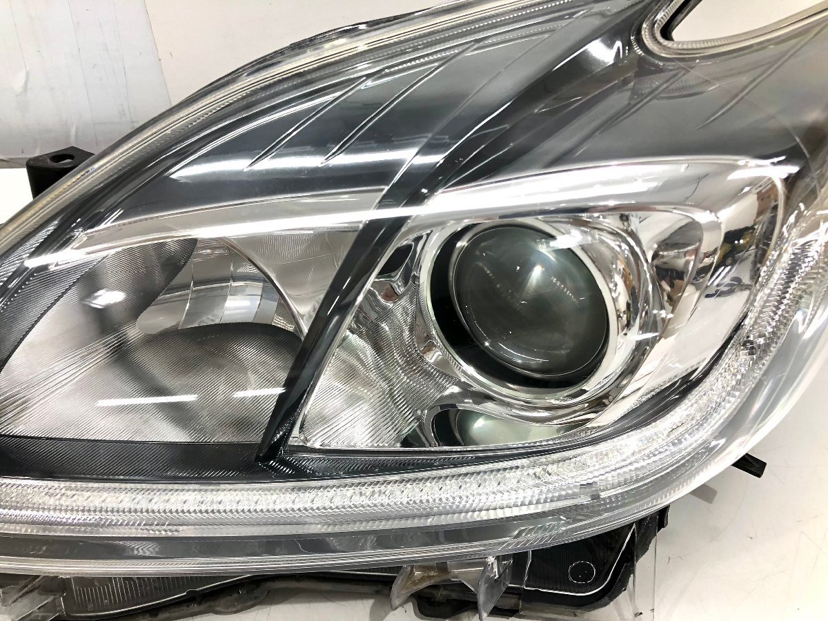 ♪研磨♪プリウス ZVW30 後期 純正 ヘッドランプ 左 HID KOITO47-52