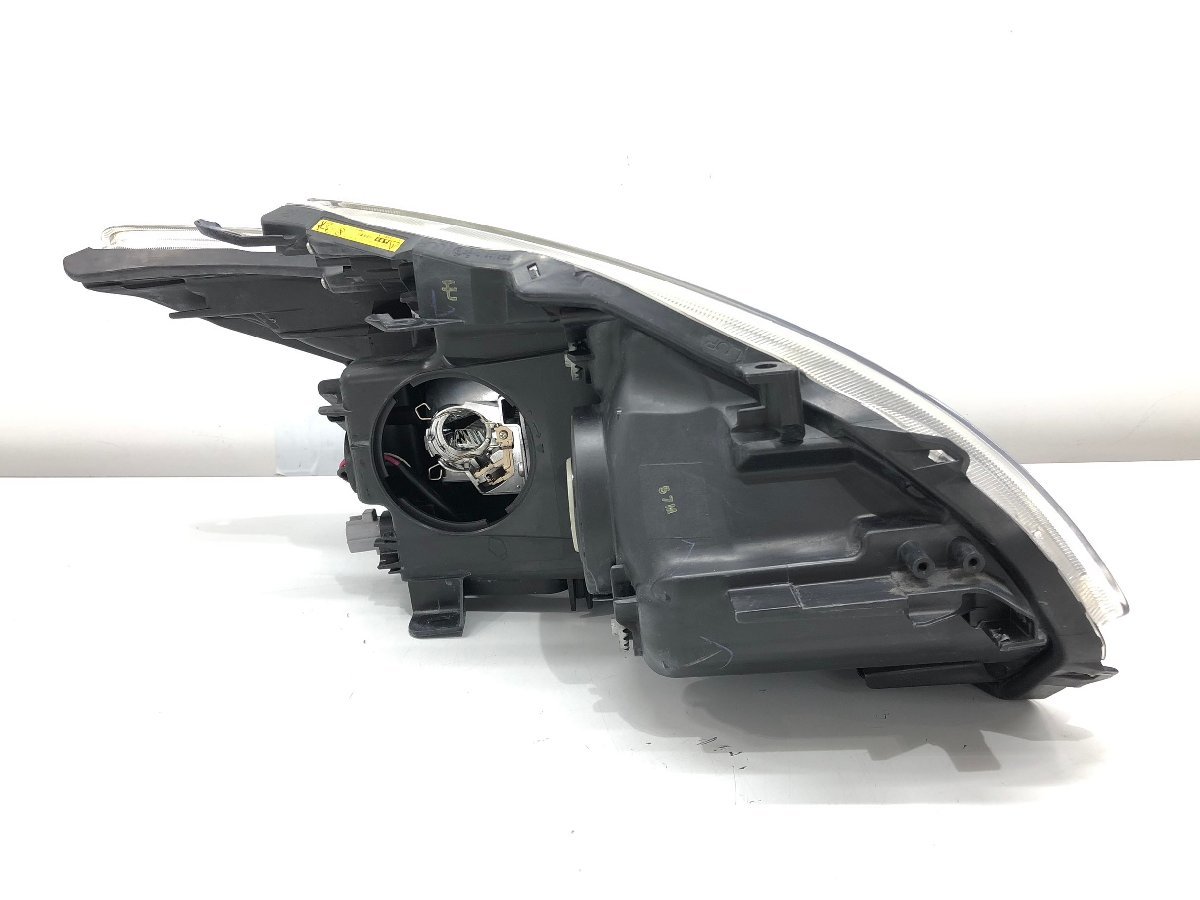 ♪研磨♪プリウス ZVW30 後期 純正 ヘッドランプ 左 HID KOITO47-52