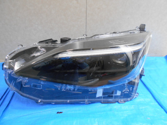 綺麗 MXPB10 ヤリスクロス 左LEDライト KOITO52-325 5345