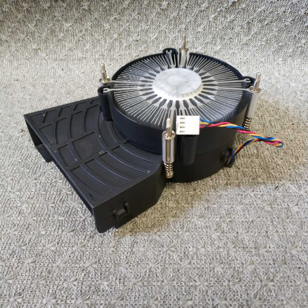 VENTILATEUR Pour CPU DELL OPTIPLEX 3060 - Référence 0KGWT4 (KGWT4) - Occasion (Vendu Comme Sur Photos)