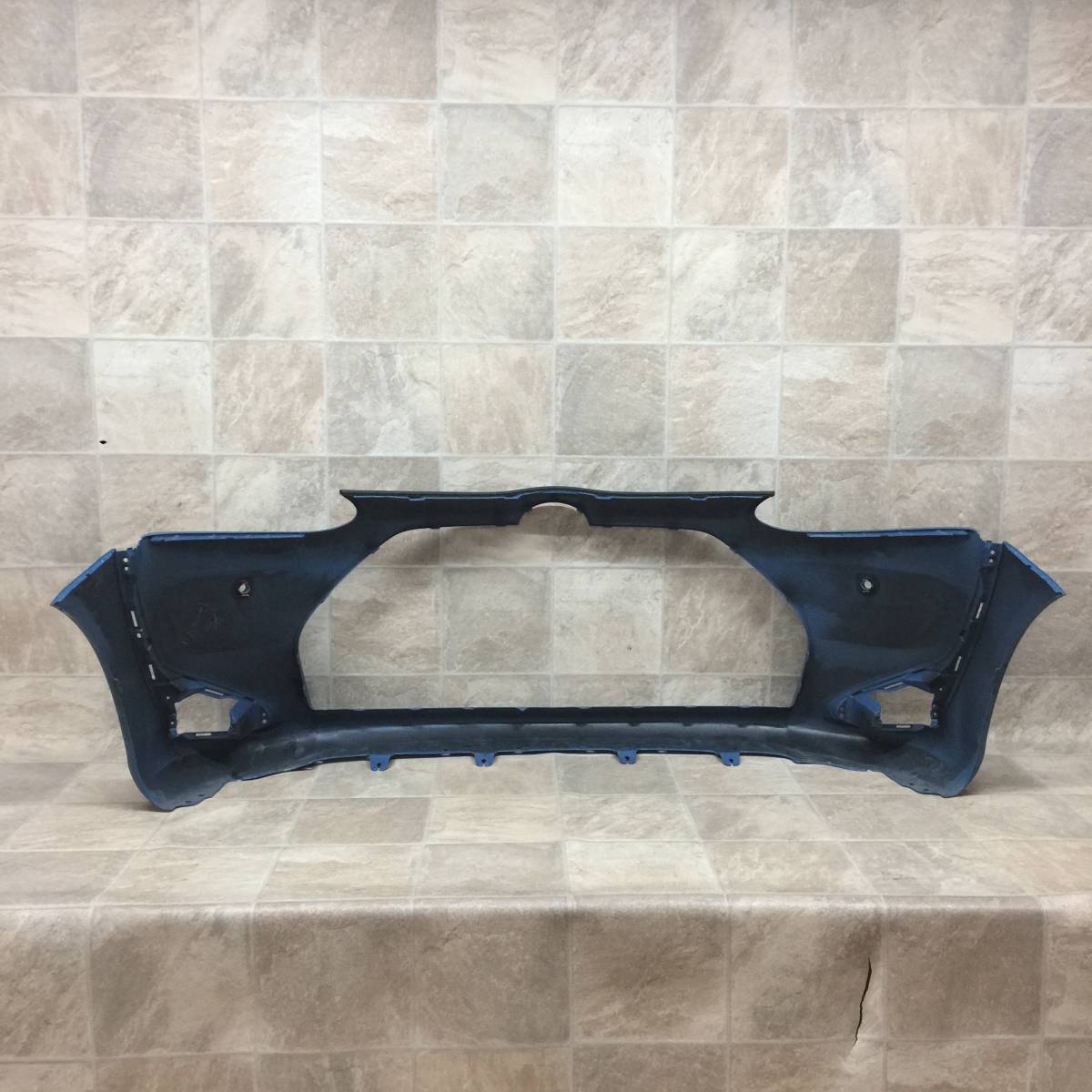 - Neo-Pure Toyota Aviation Tank (SP0488D9) B4-67/NSP170G/NSP172G/NCP175G/NHP170Gシエンタ後期 純正フロントバンパー52119-52B40