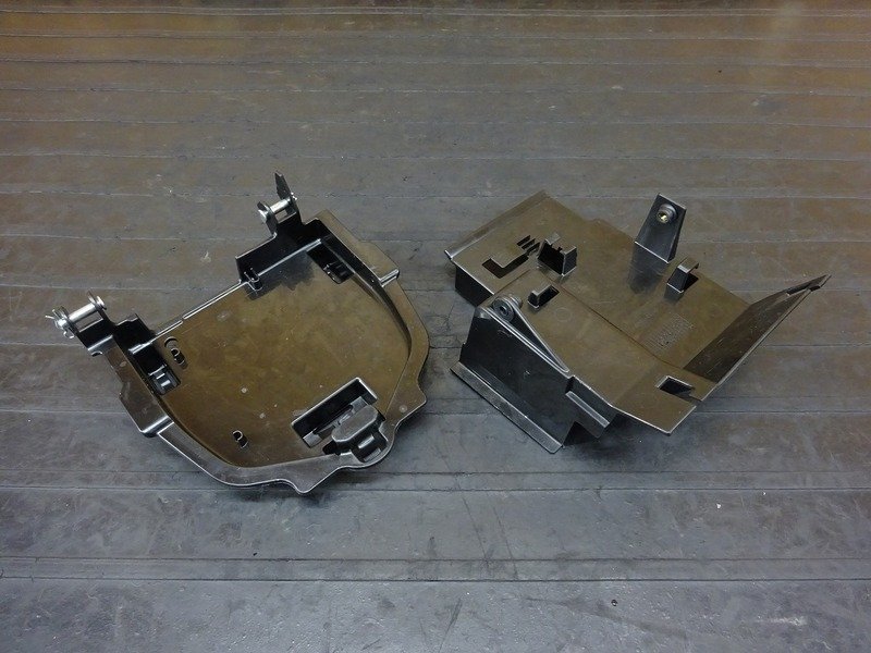 シングル2点 230412】Ninja400(EX400G-AH8)□ リアインナーフェンダーセット