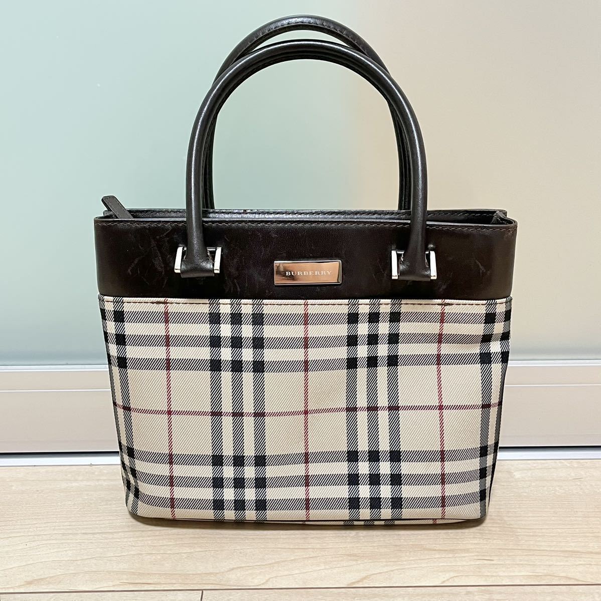 バーバリーバッグ 609 BURBERRY バーバリー チェック柄 ブラウンレザー ハンドバッグ