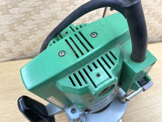 日立 ルータ 12m M12 ガイド付き 100V 50/60Hz 1330W HITACHI 電動工具